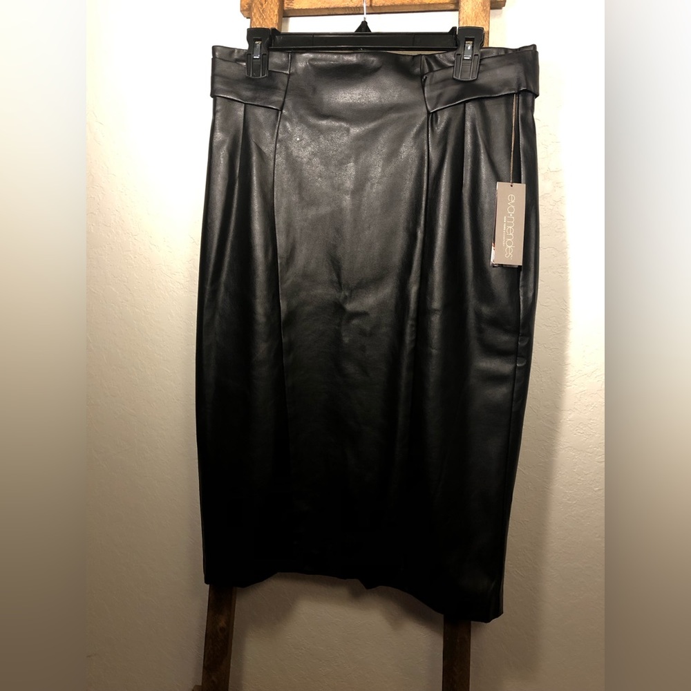 NY&Co Eva Mendes Black Faux Leather Pencil Skirt- Size 10 New